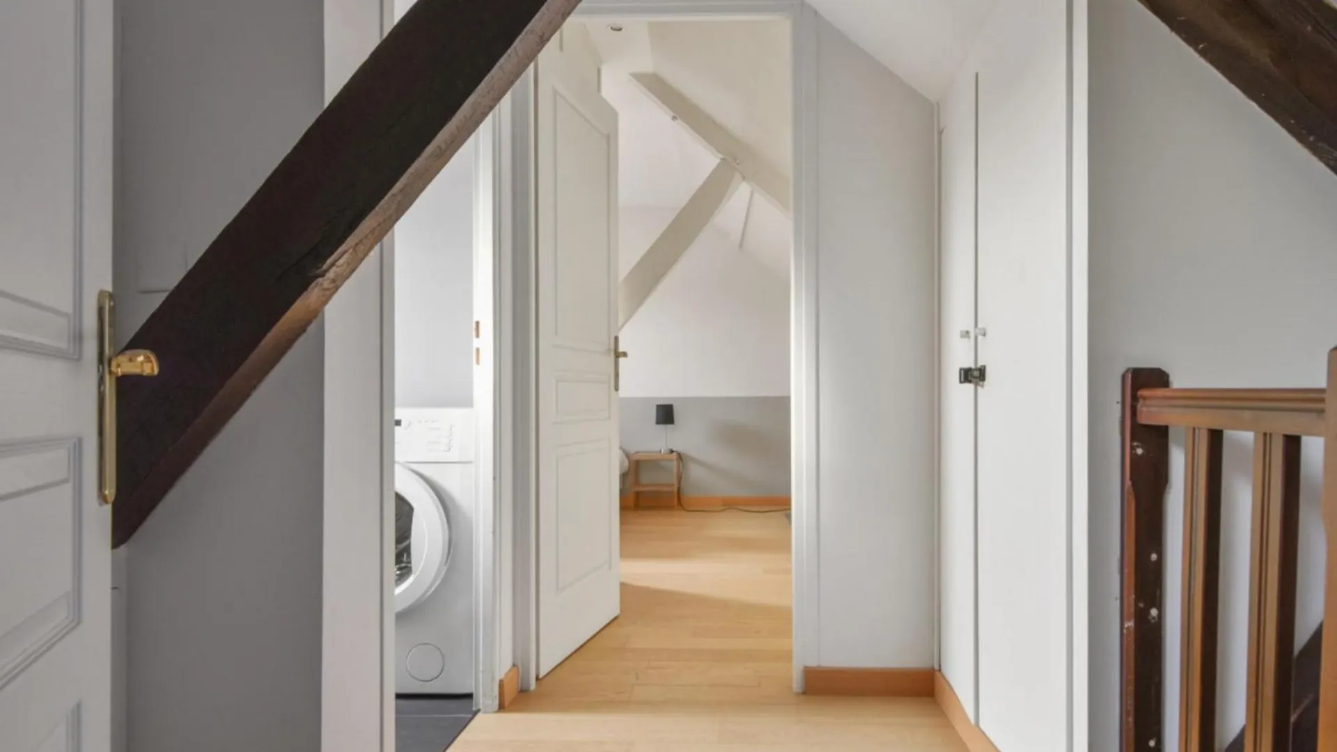 Charming Flat At The Heart Of Old Lille - Welkeys Apartment France